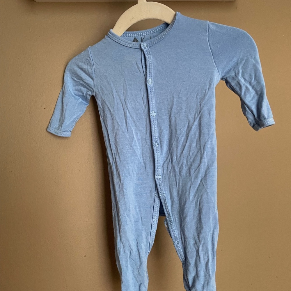 Newborn KYTE baby blue sleeper